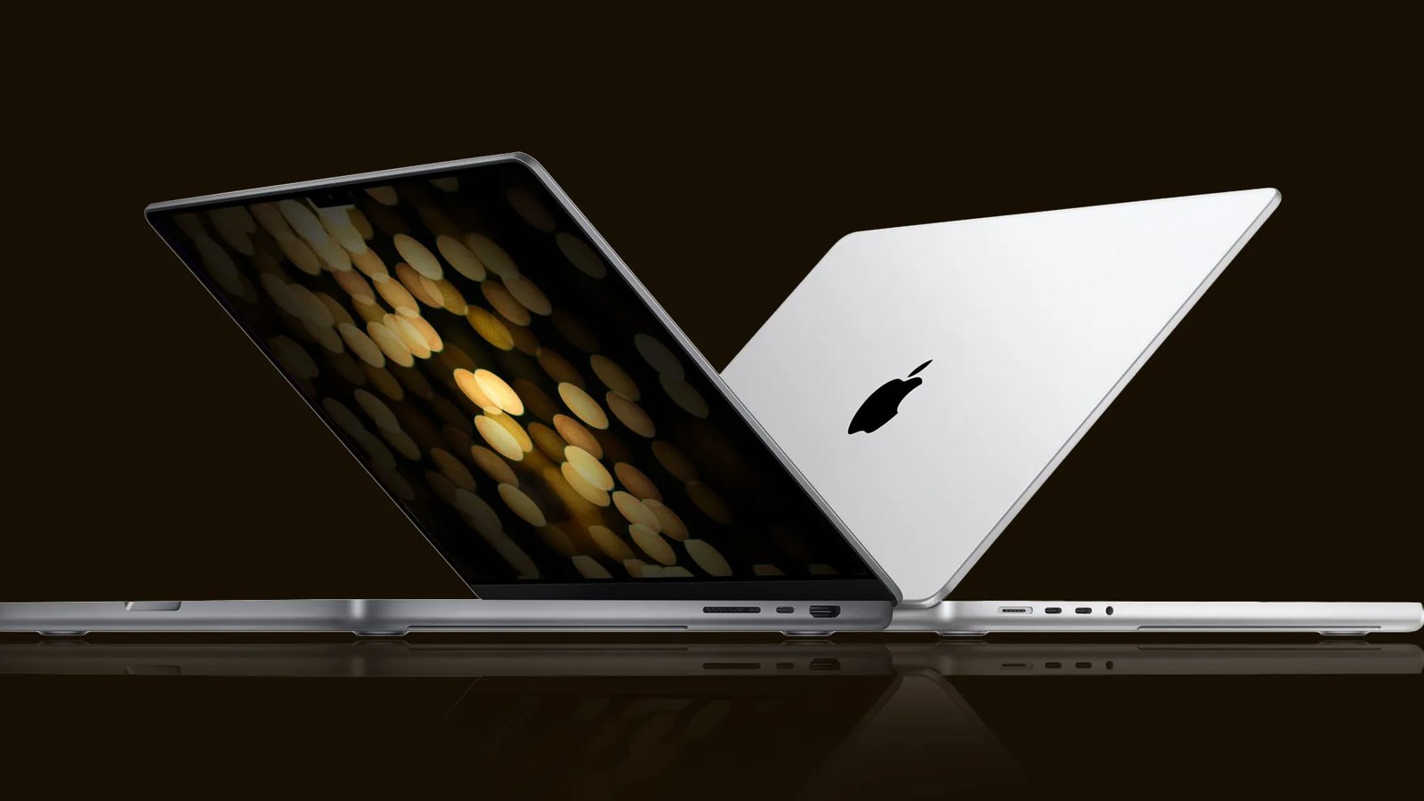 2021 款 MacBook Pro 外观图