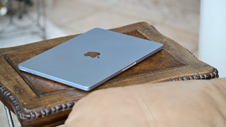 内存告急烧到 MacBook Air：苹果最畅销笔记本也开始缺货