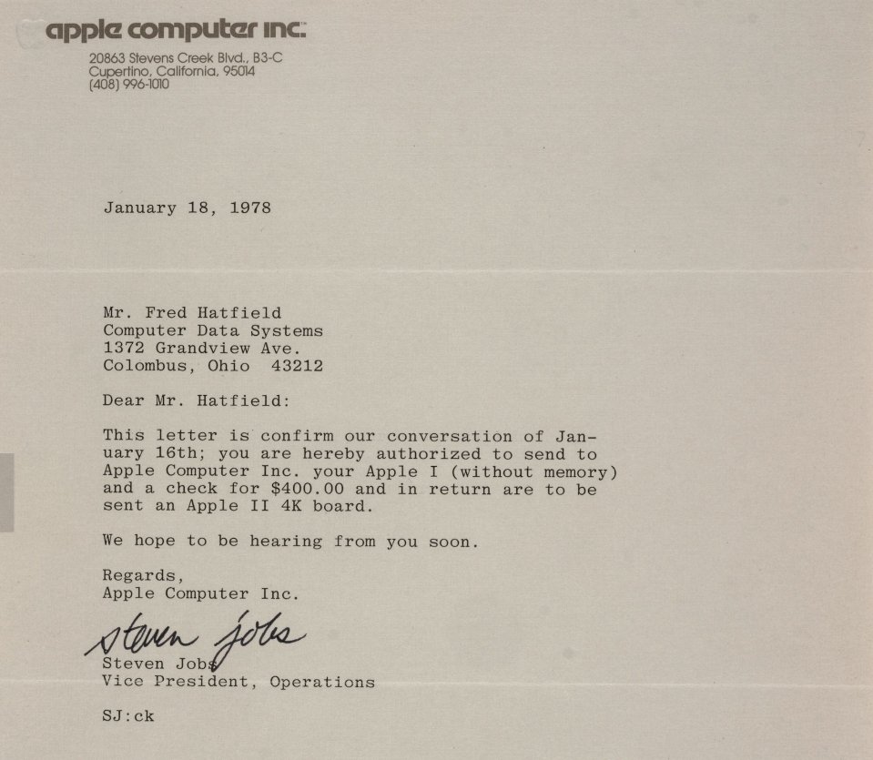 乔布斯 1978 年签名的信件,承诺折价向 Hatfield 出售 Apple II 内存板