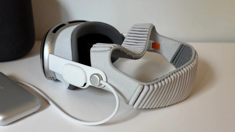 代号 N224：新一代 Vision Pro 四种形态在研