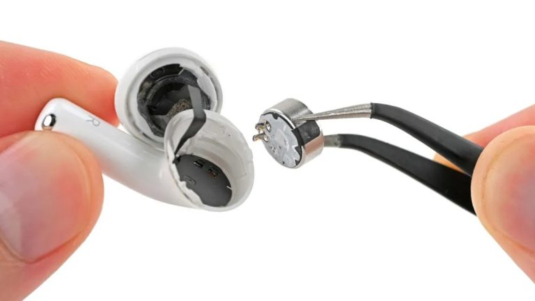 AirPods 5 拆解：可修复性首获非零评分