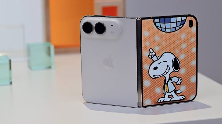 富士康高管谈 iPhone Duo 供货：有信心满足需求